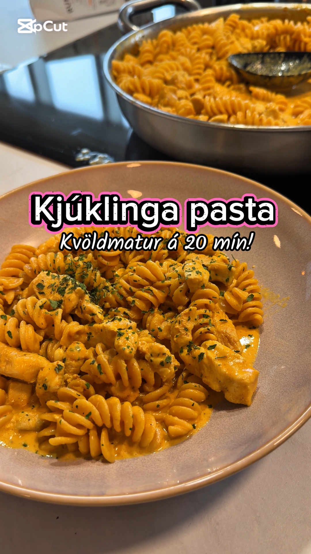 Rjómalagað Kjúklingapasta – Kvöldmatur á 20 Mínútum!